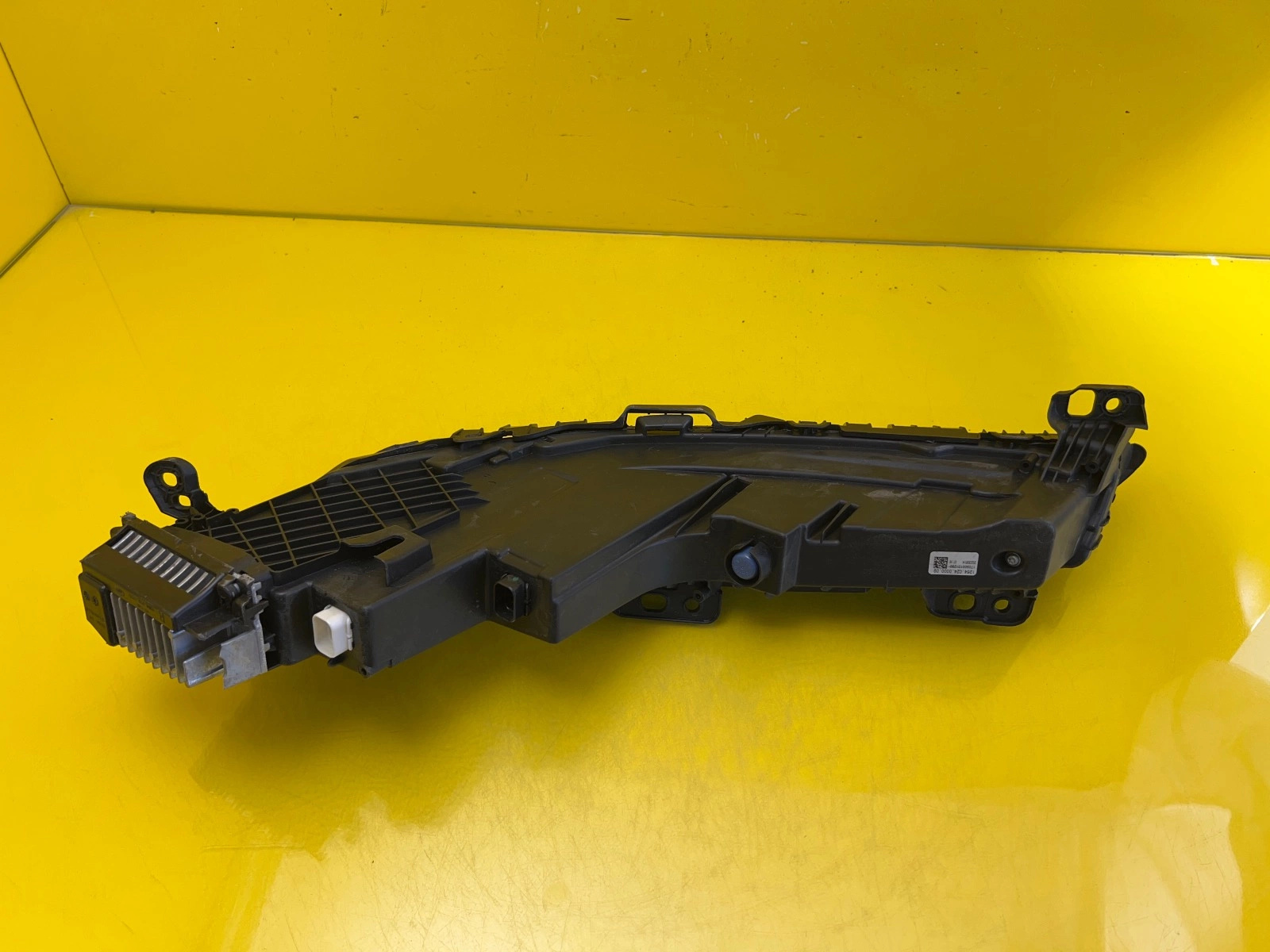 Far dreapta Full LED BMW Seria 7 G70 OEM 9879936-12 - Image 4