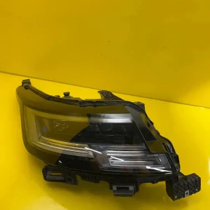 Far Dreapta Land Rover Range Rover Vogue L460 Full LED