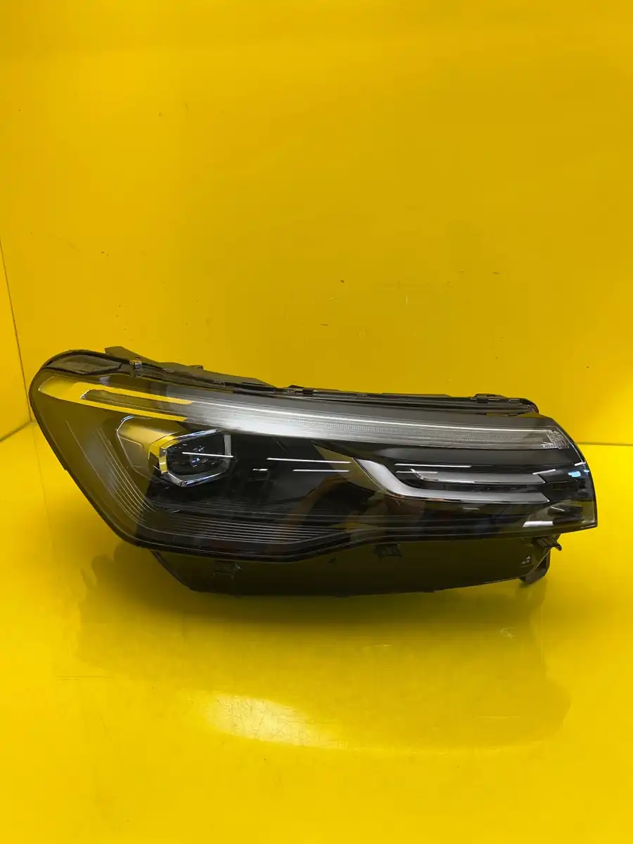 Far Dreapta VW Tiguan III 3 571 Full LED