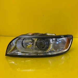 Far Stanga Volvo V50 S40 Bixenon