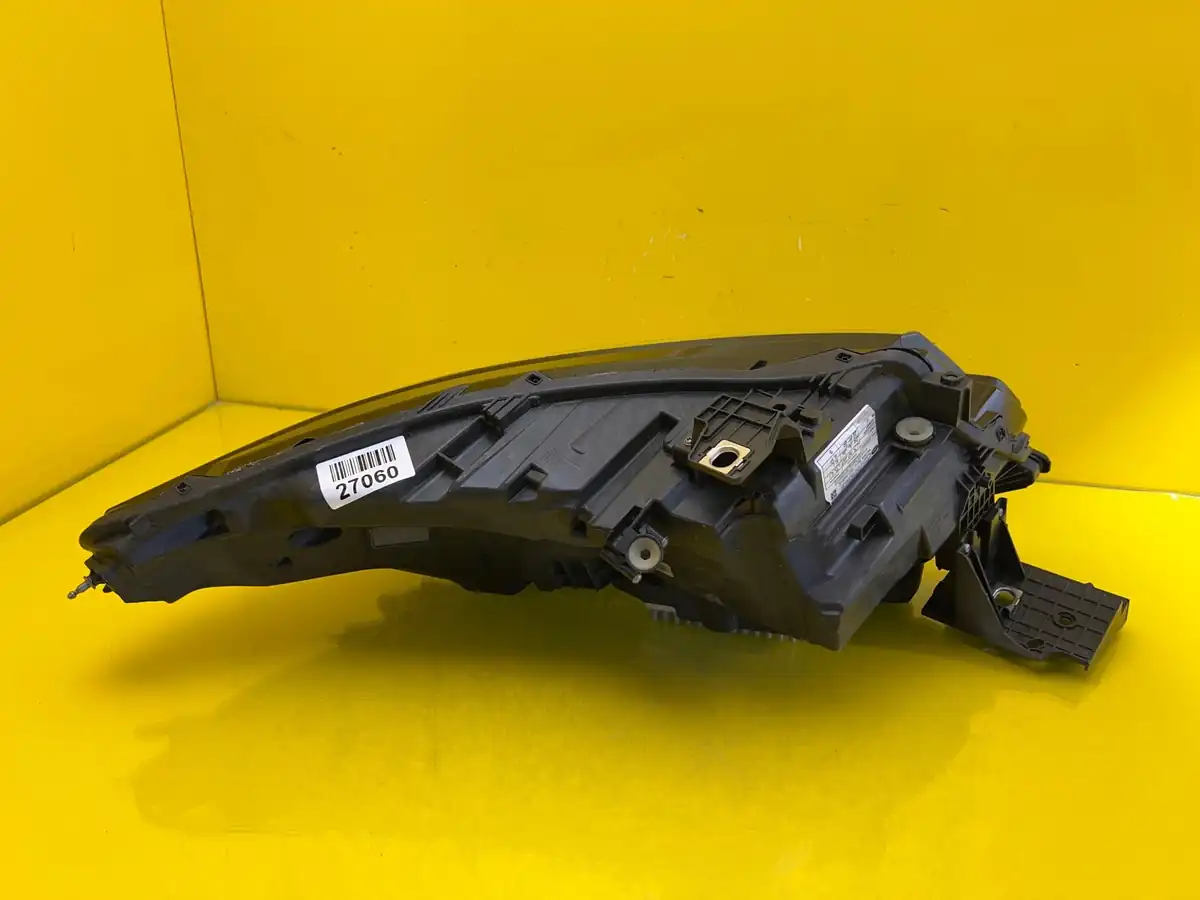 Far Stanga Land Rover Range Rover Sport N9X2 Full LED