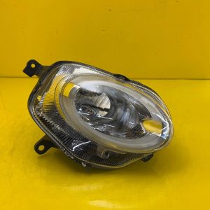 Far dreapta  Facelift OEM 27063