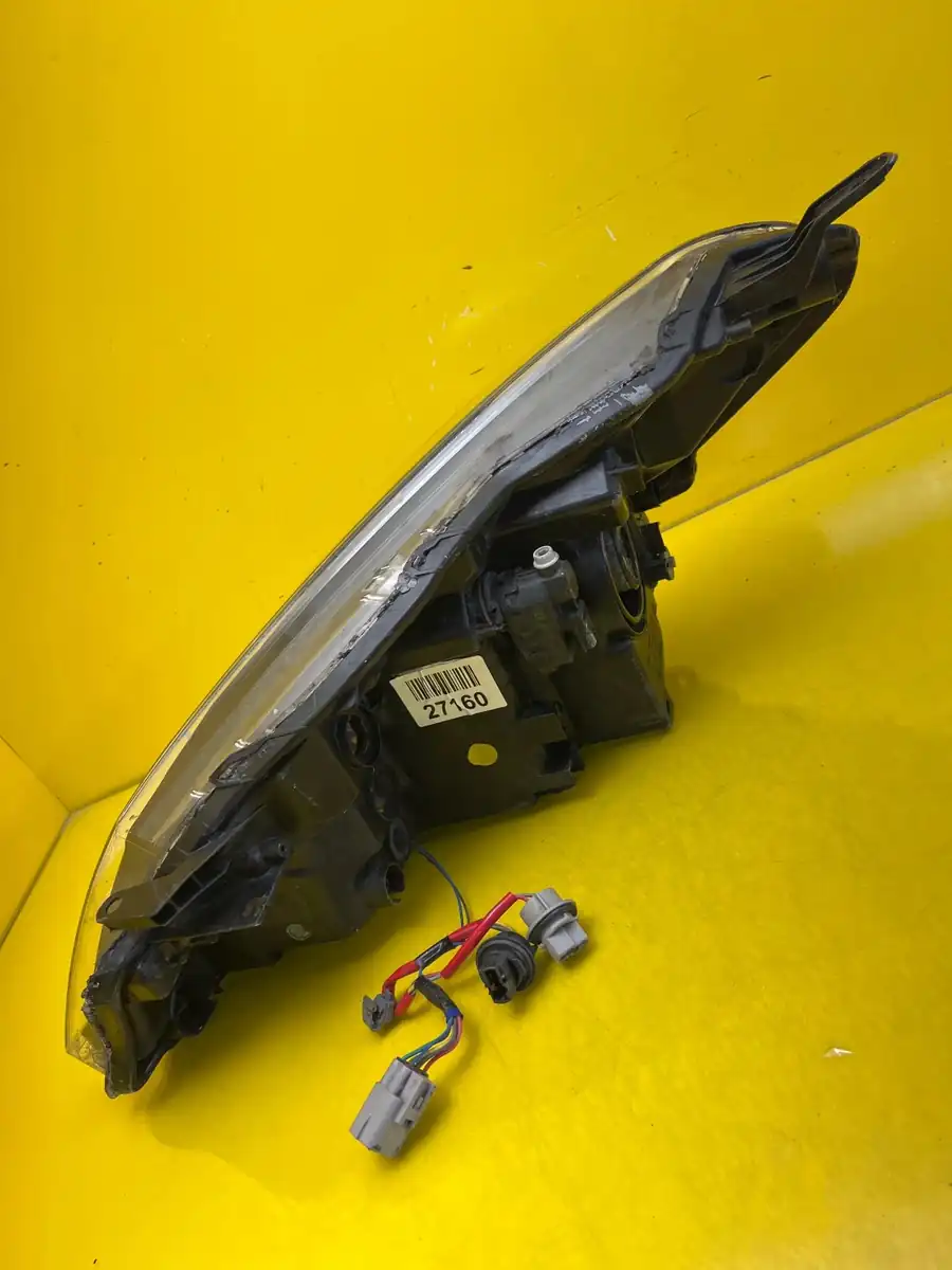 Far Dreapta Toyota Yaris Iii Lift