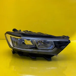 Far Dreapta Volkswagen Roc 2Ga 2Gab