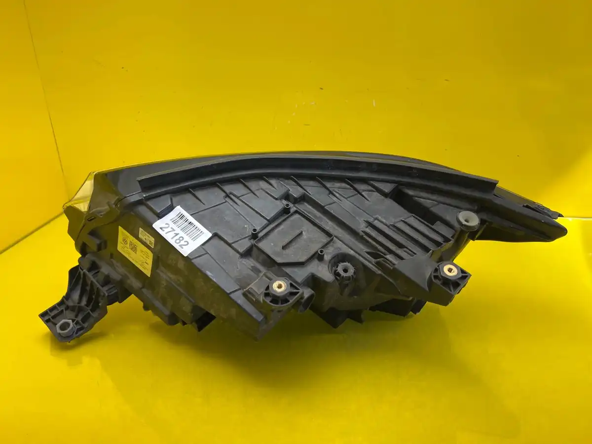 Far Dreapta VW T7 Transporter Full LED