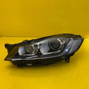 Far stânga LED Xenon 2015-2019 OEM 27185