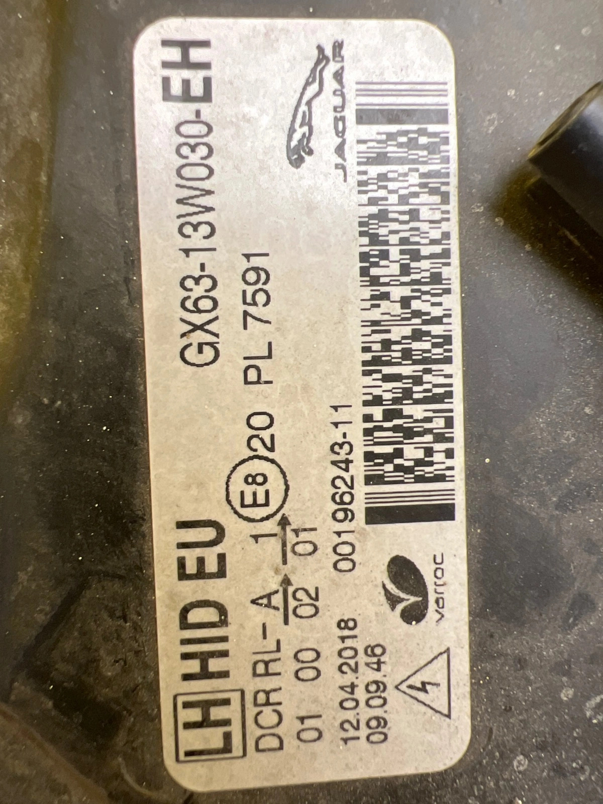 Far Xenon Jaguar XE - Image 2