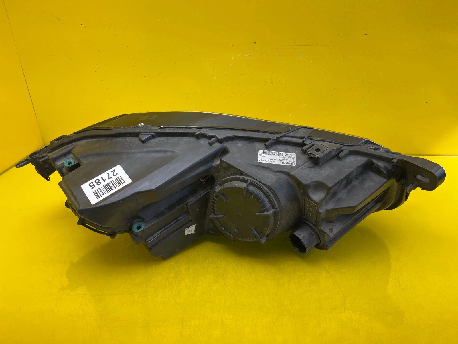 Far Xenon Jaguar XE - Image 4
