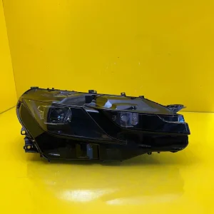 Far Dreapta VW Arteon Matrix Full LED