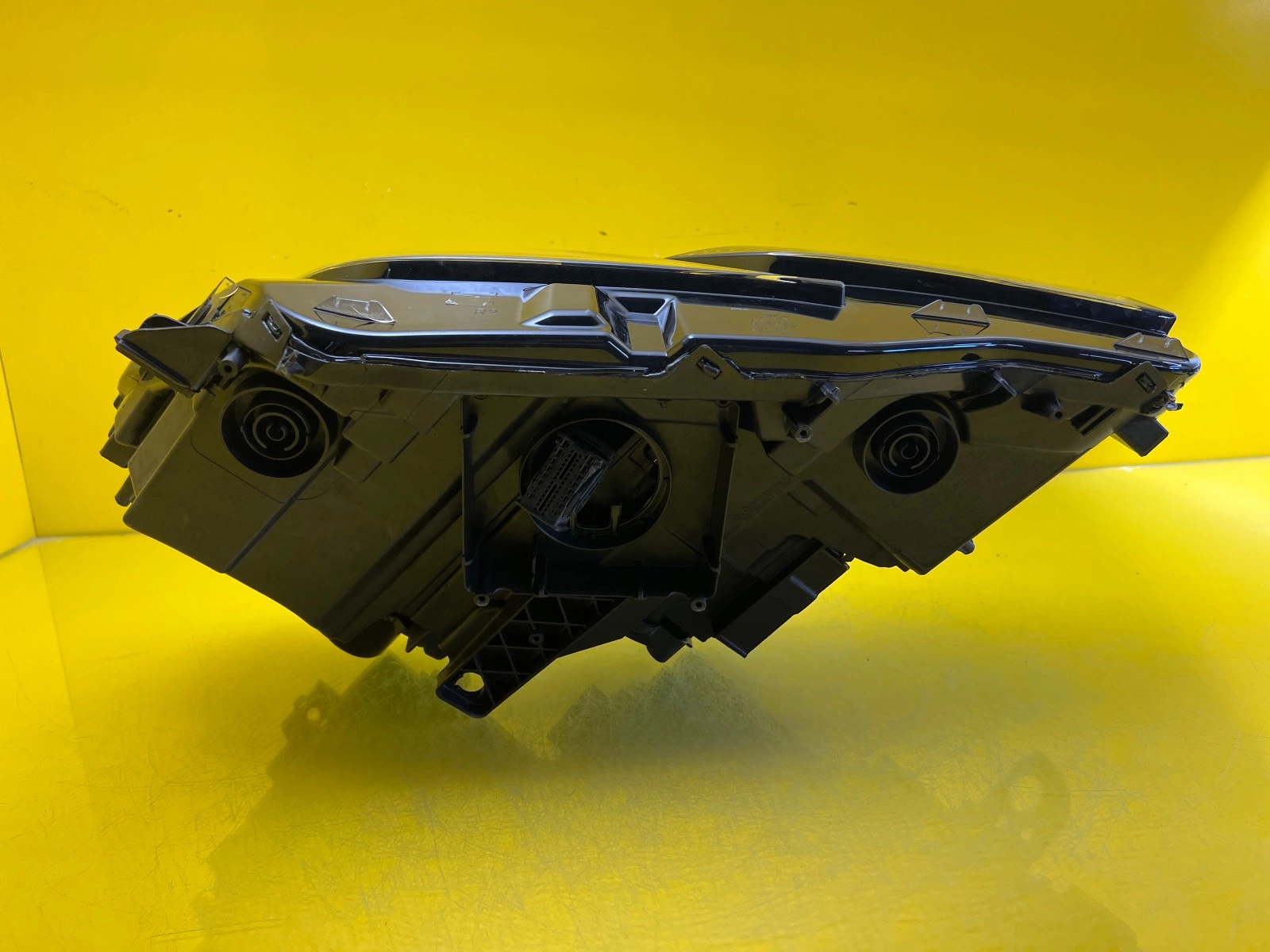 Far Dreapta VW Arteon Matrix Full LED - Image 5