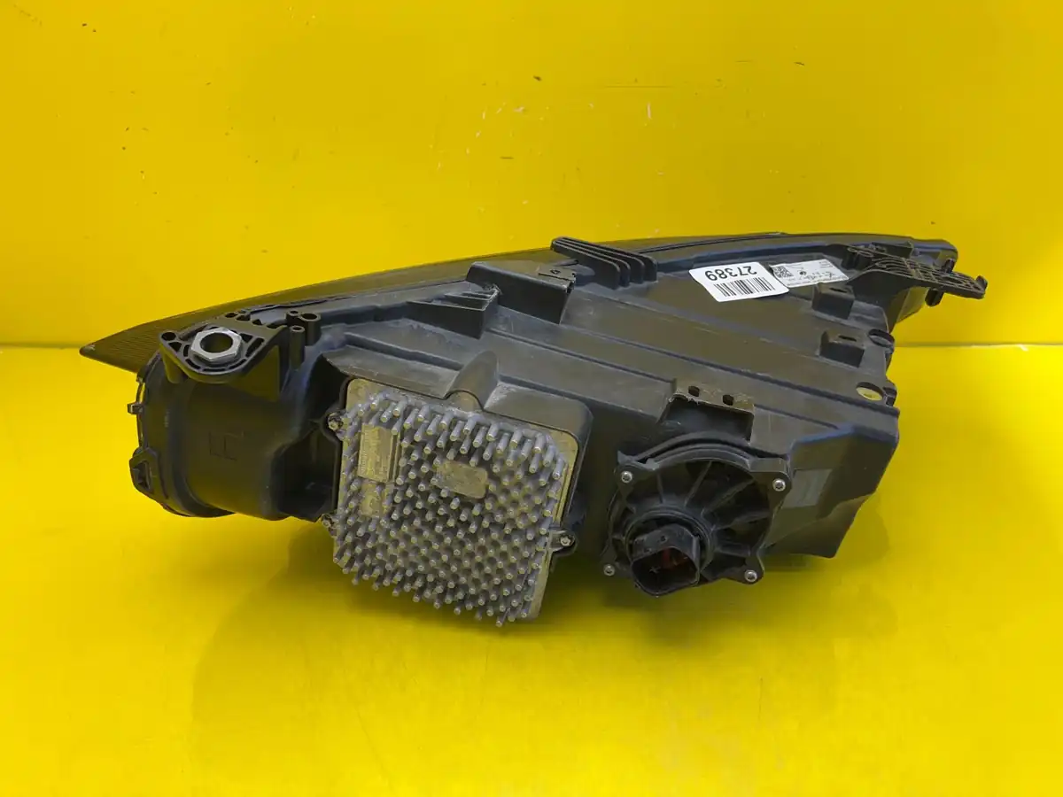 Far Dreapta Jaguar F Type X152 Lift Full LED