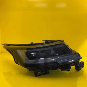 Far Dreapta Land Rover Range Rover L460 M8E2 Full LED