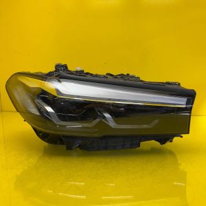 Far dreapta Full LED BMW Seria 5 G30 OEM 8495280-08