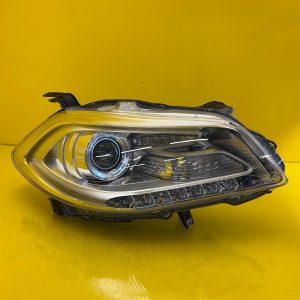 Far dreapta LED Xenon 2013-2016 OEM 27690