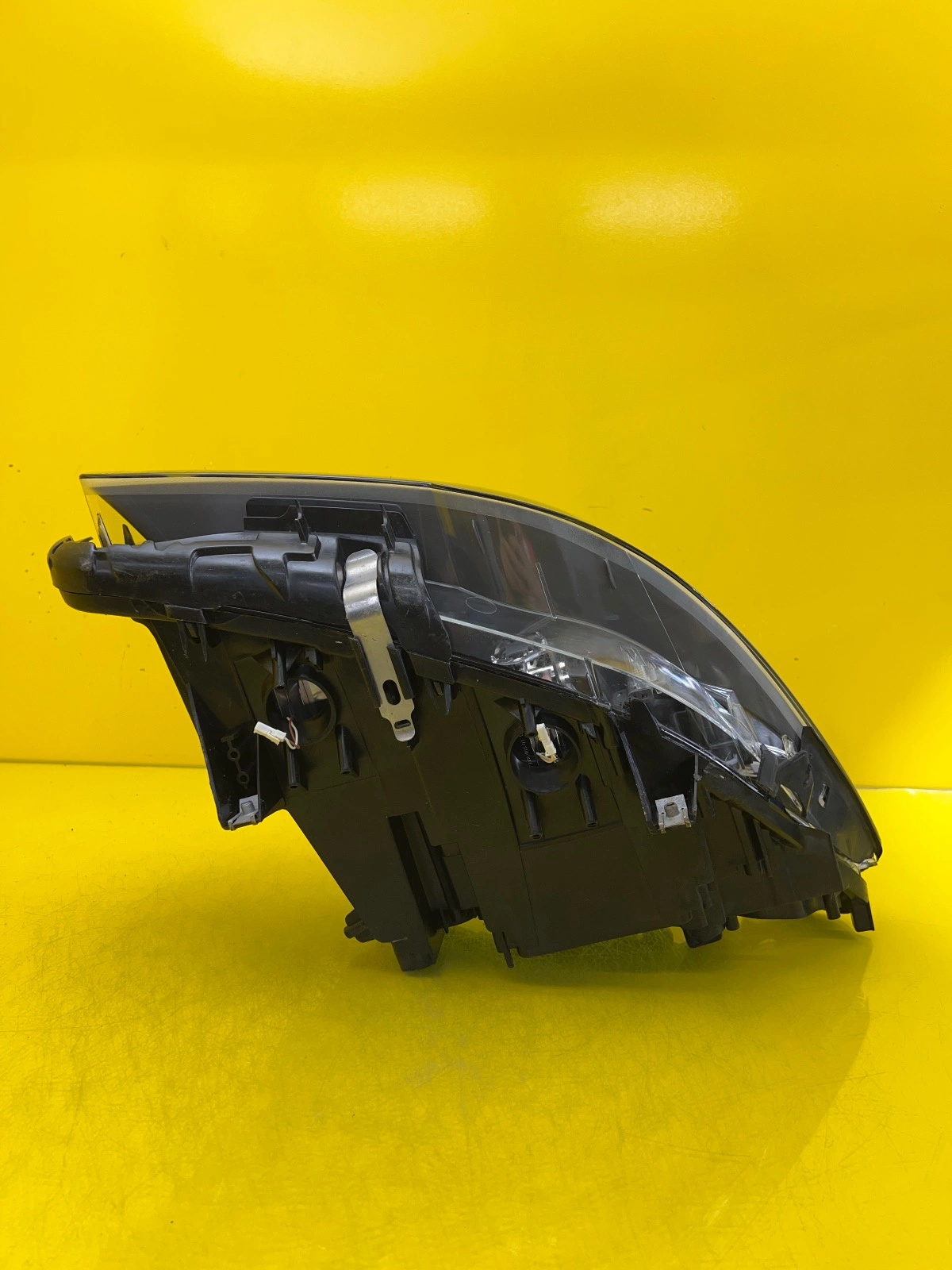 Far stânga Xenon BMW Seria 5 F10 OEM 7203245-15 - Image 5