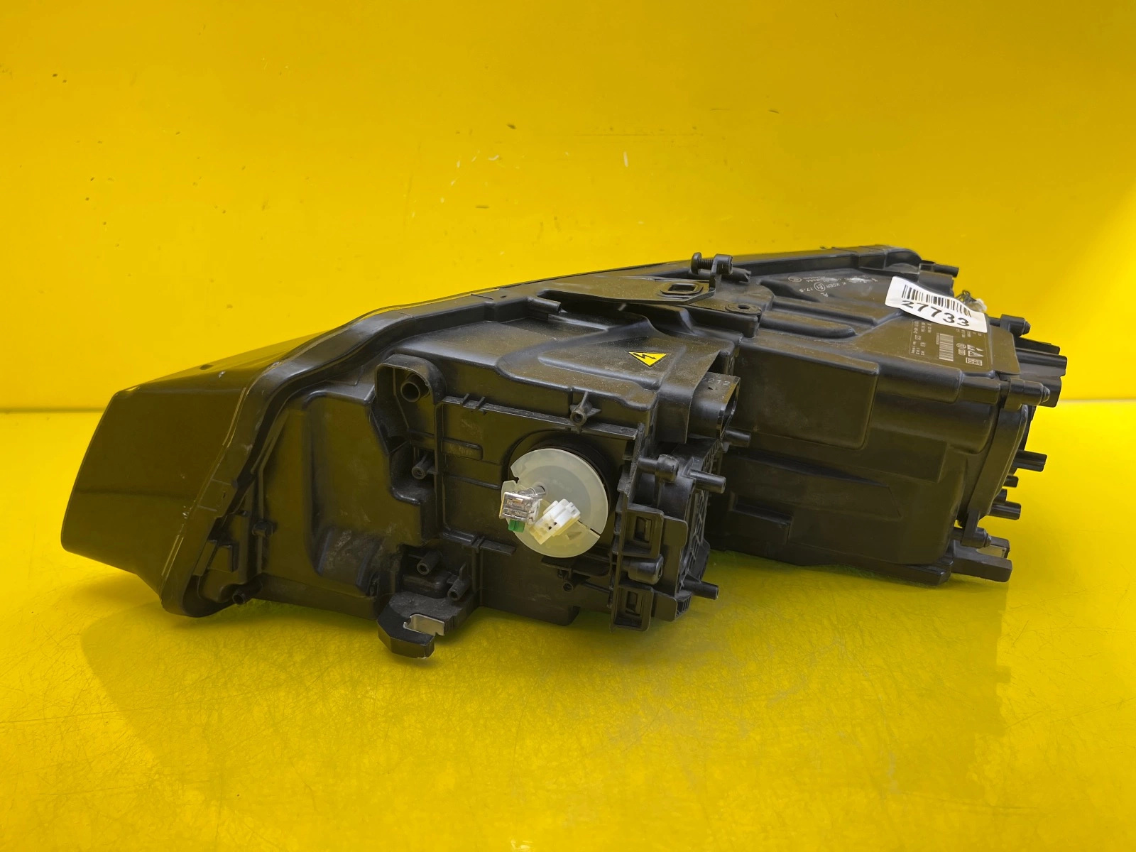 Far dreapta Xenon Facelift OEM 27733 - Image 3
