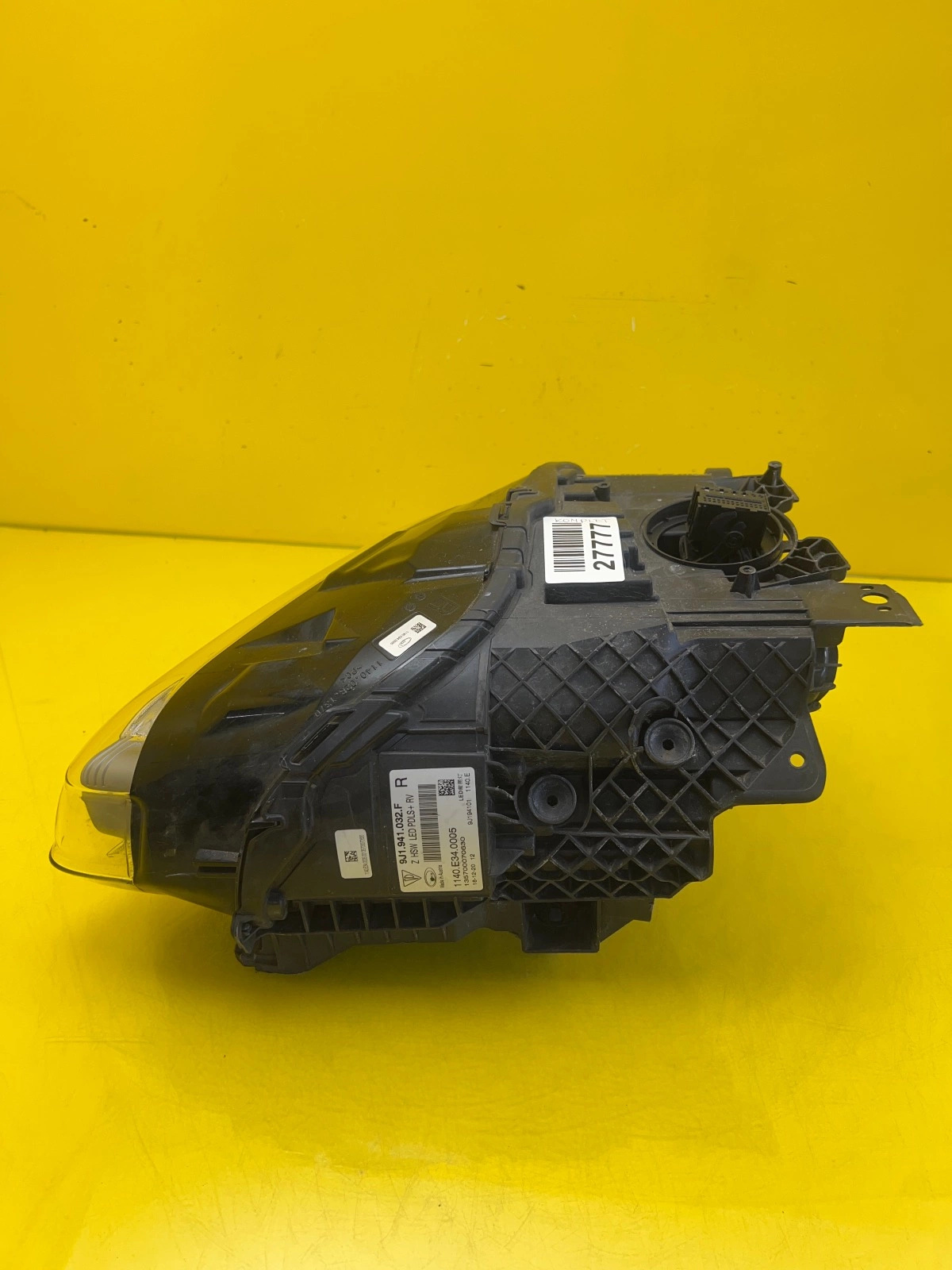 Far Full LED Porsche - Image 4