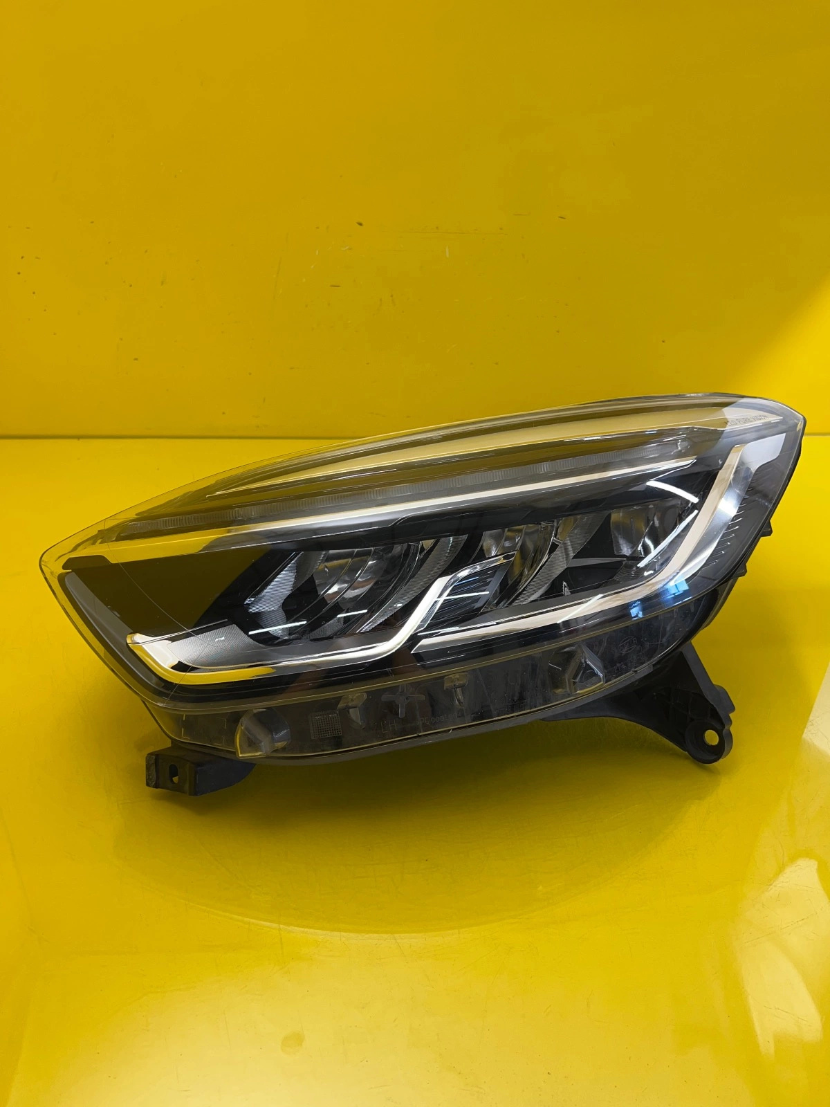 Far stânga Full LED Facelift OEM 27838