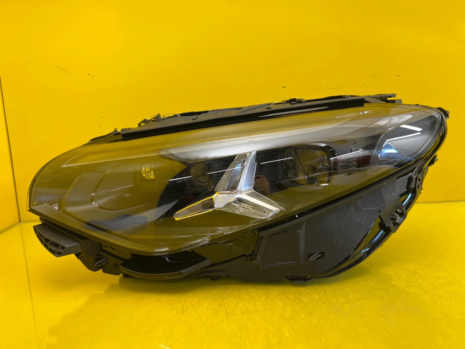 Far stânga Full LED OEM 27884