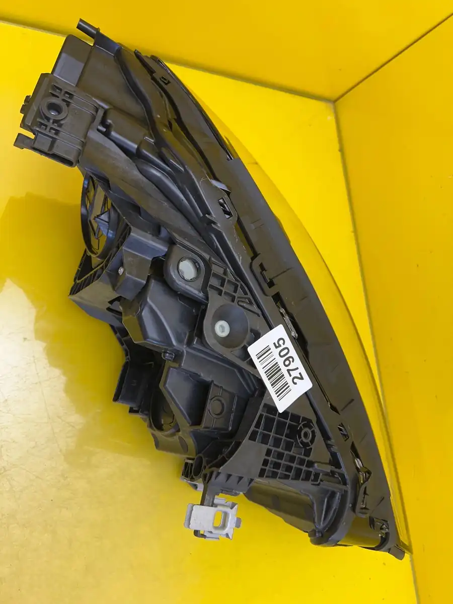 Far Mercedes CLA III W174 C174 Multibeam LED