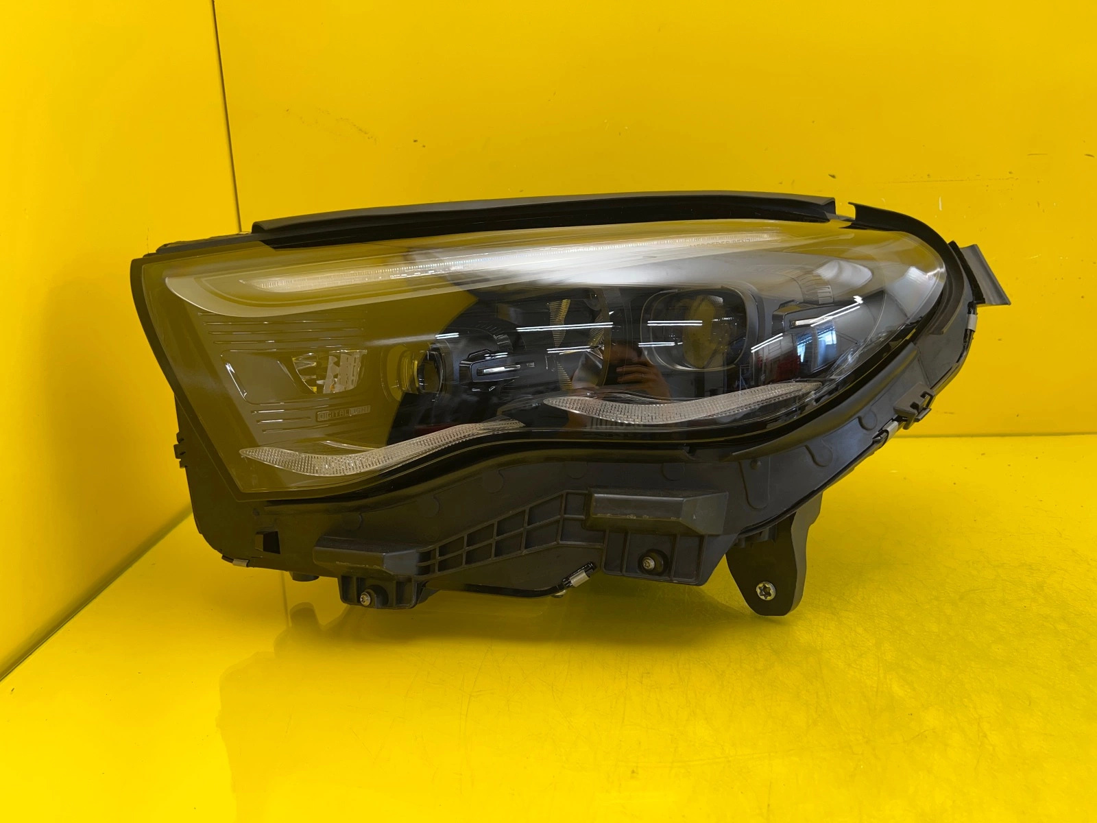 Far stânga LED OEM 27907