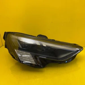 Far Dreapta Audi A3 8Y RS3 S3 Matrix Full LED