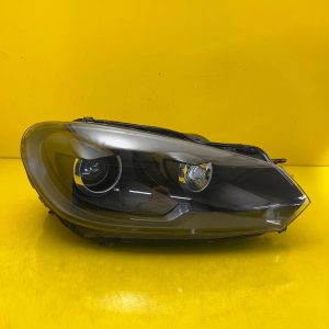Far dreapta LED Xenon OEM 28038