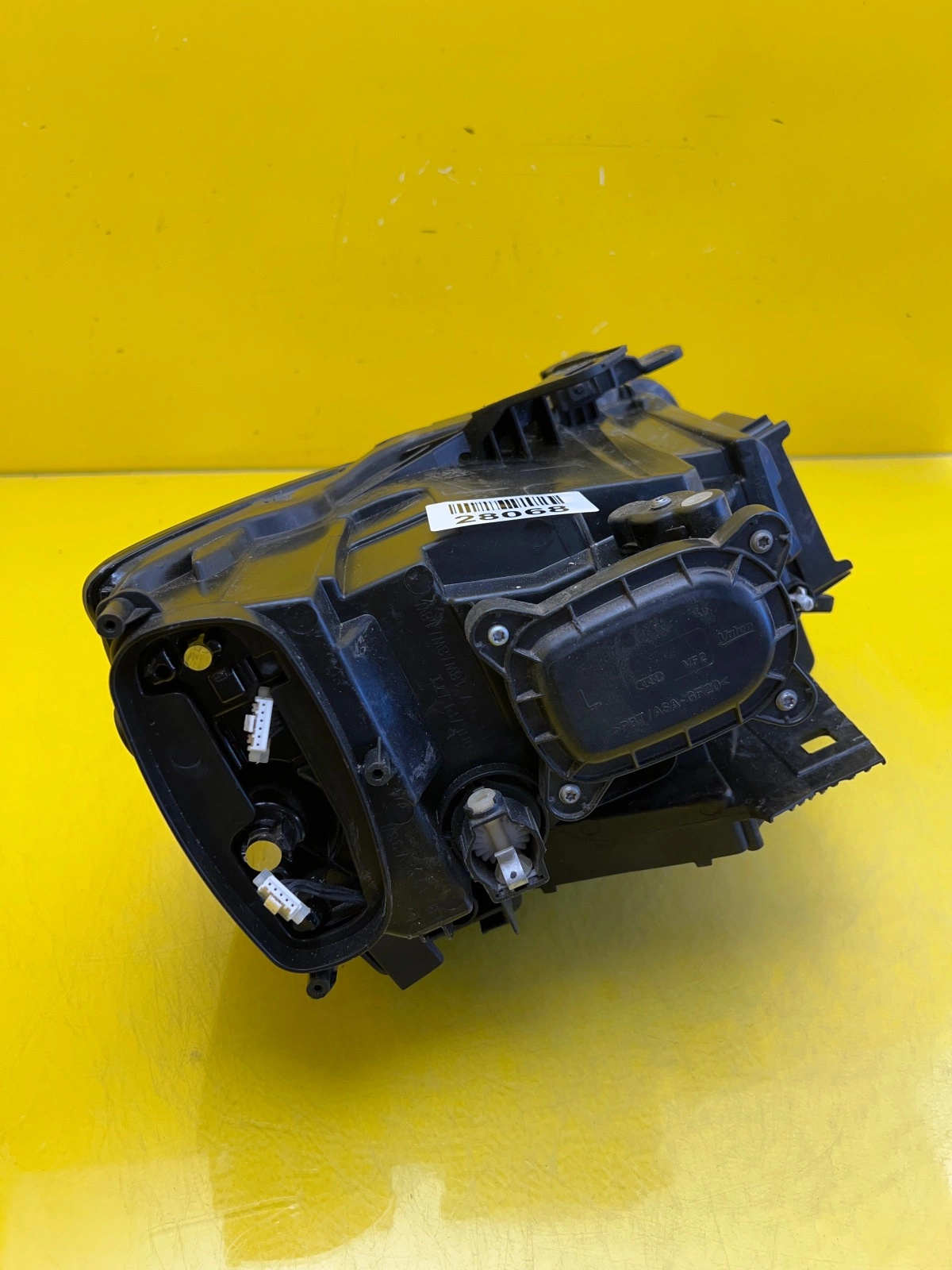 Far stânga Full LED OEM 28068 - Image 5