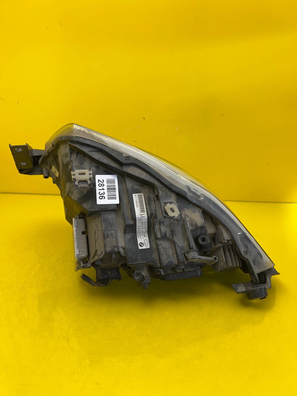Far dreapta Bi-Xenon BMW Seria 3 E90 Facelift 2008-2012 OEM 28136 - Image 4