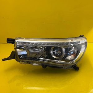 Far stânga Full LED 2016-2021 OEM 28190