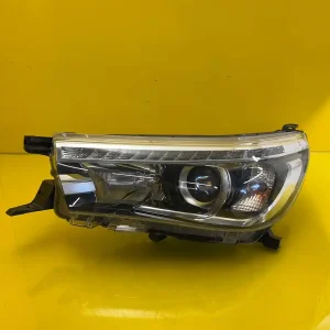 Far Full LED Toyota Hilux