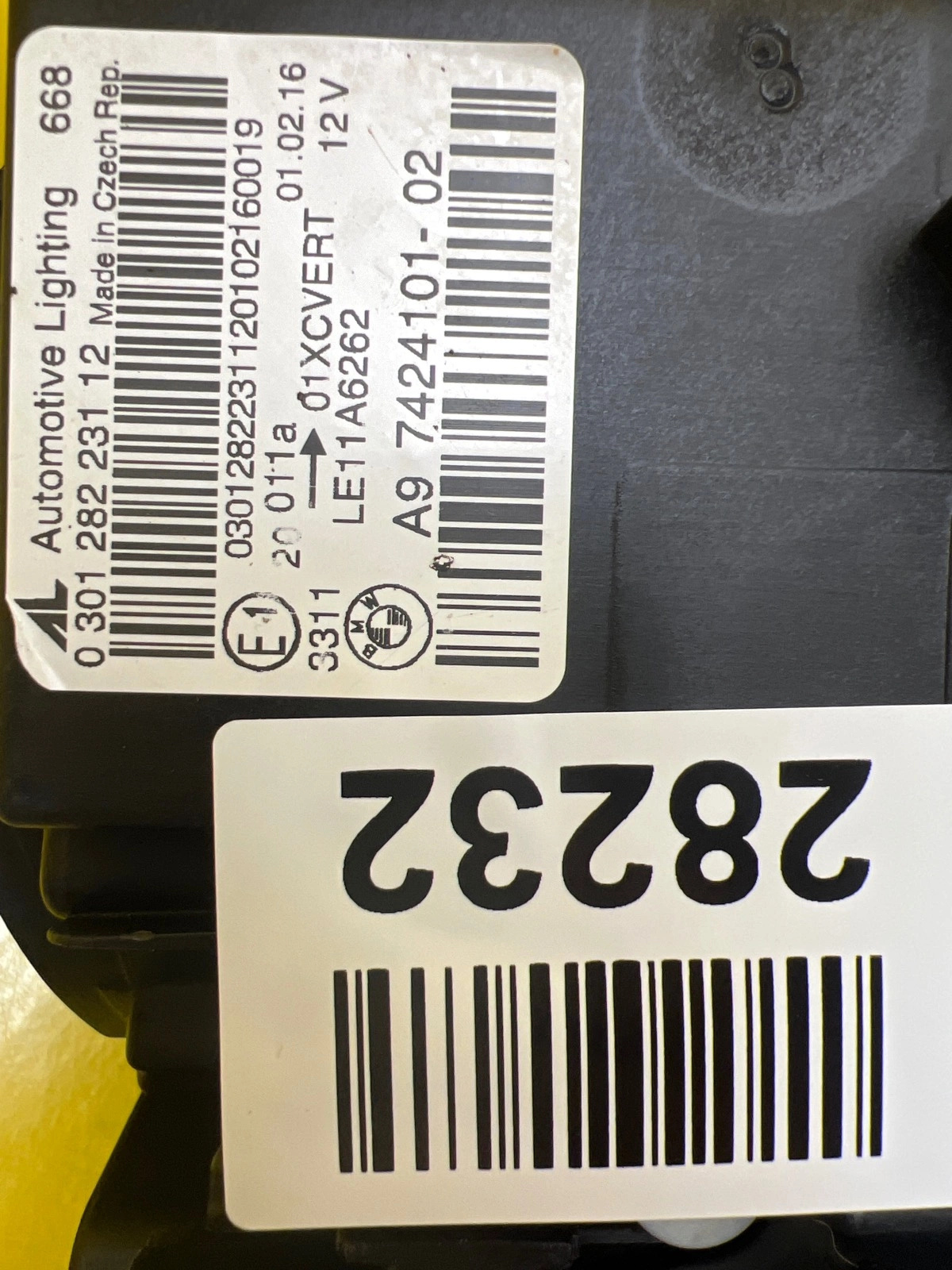 Far stânga Full LED Adaptive F32 OEM 7424101-02 - Image 2