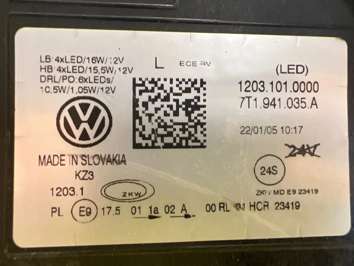 Far VW T7 Transporter Full LED