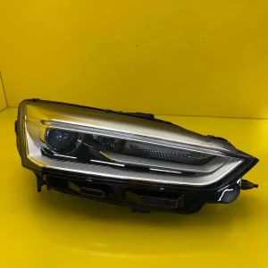 Far Dreapta Audi A5 8w6 Bixenon