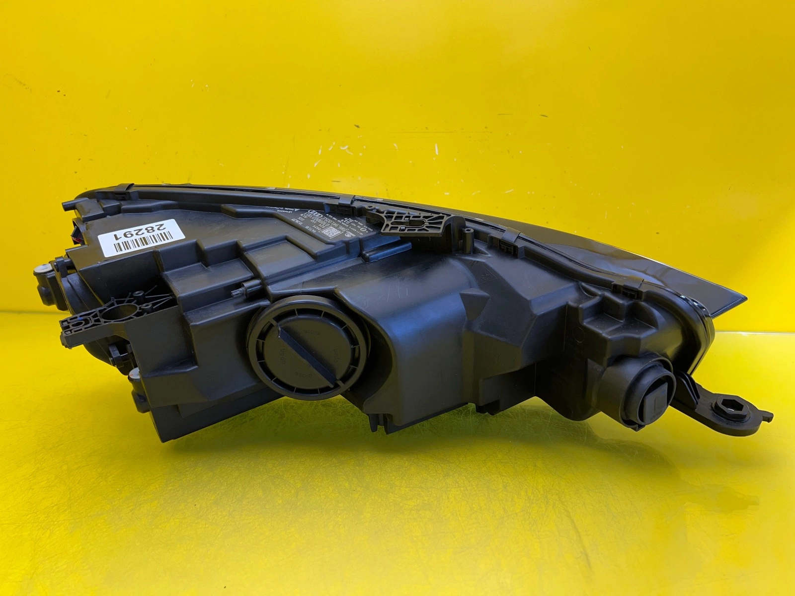 Far stânga Bi-Xenon 2016-2020 OEM 28291 - Image 4