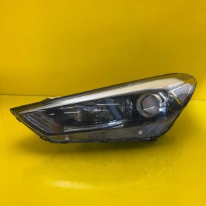 Far stânga Full LED Facelift OEM 28319