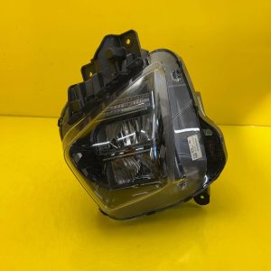 Far dreapta Full LED OEM N7921-62120
