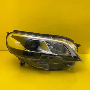 Far Dreapta Peugeot Expert Traveller Iii Bixenon