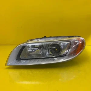Far Stanga Volvo V70 Iii S80 Ii Xenon
