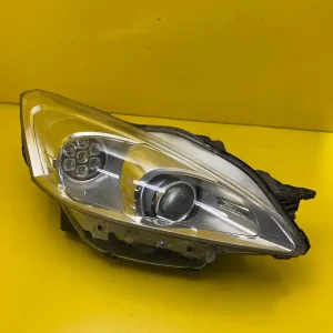 Far Dreapta Peugeot 508 10 Xenon
