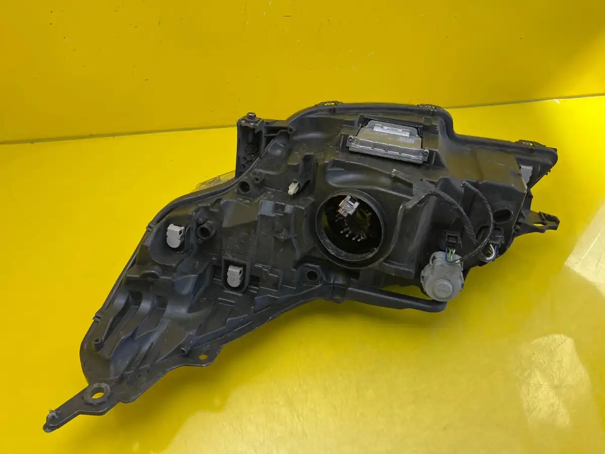 Far Dreapta Peugeot 508 10 Xenon