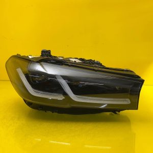 Far dreapta LED BMW Seria 5 G30 OEM 8082656-05