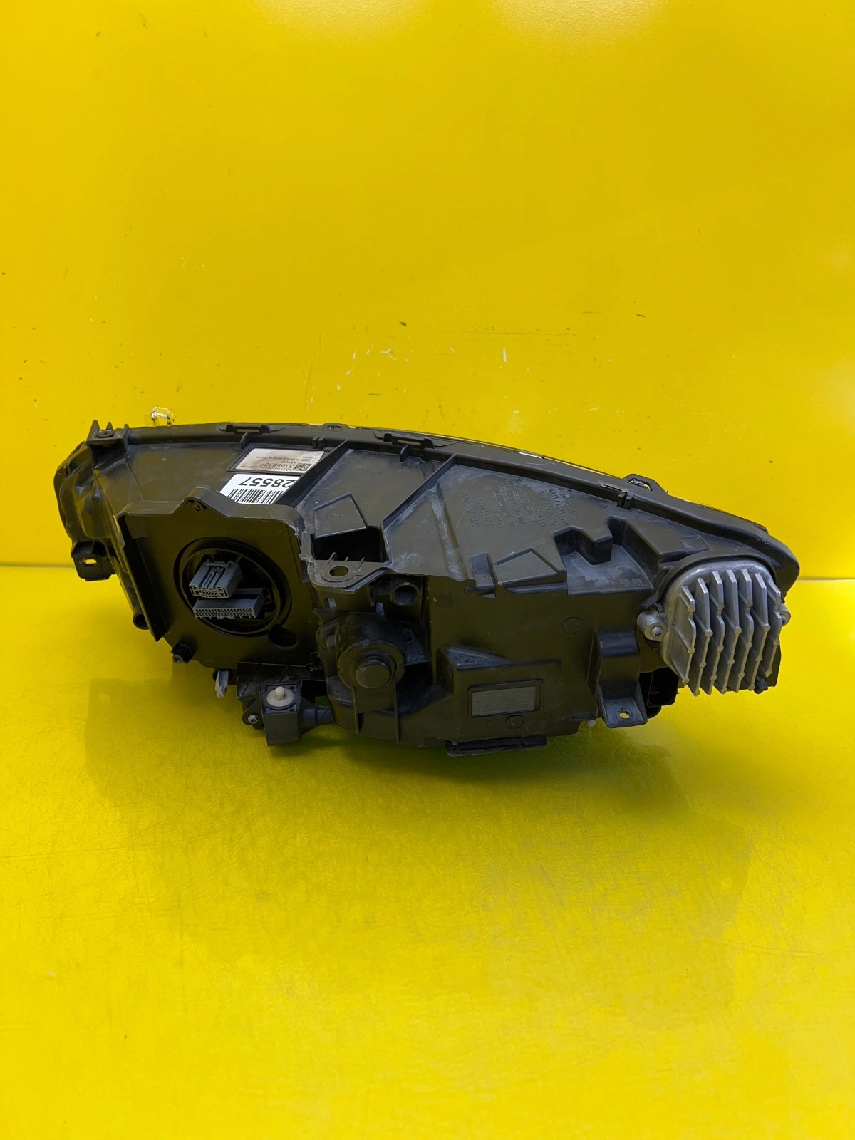 Far dreapta Full LED OEM 28557 - Image 3