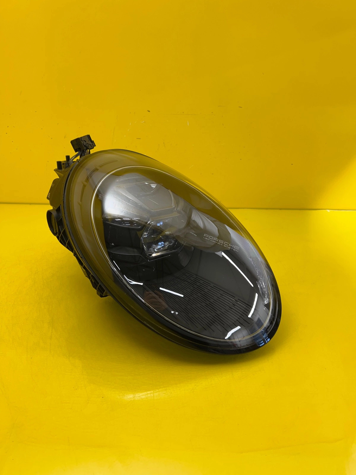 Far Dreapta Porsche Carrera 911 992 Matrix LED