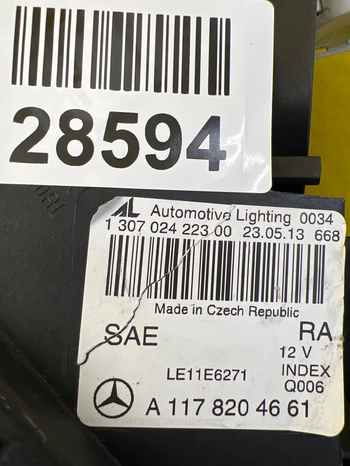 Far dreapta LED Xenon OEM 28594 - Image 2