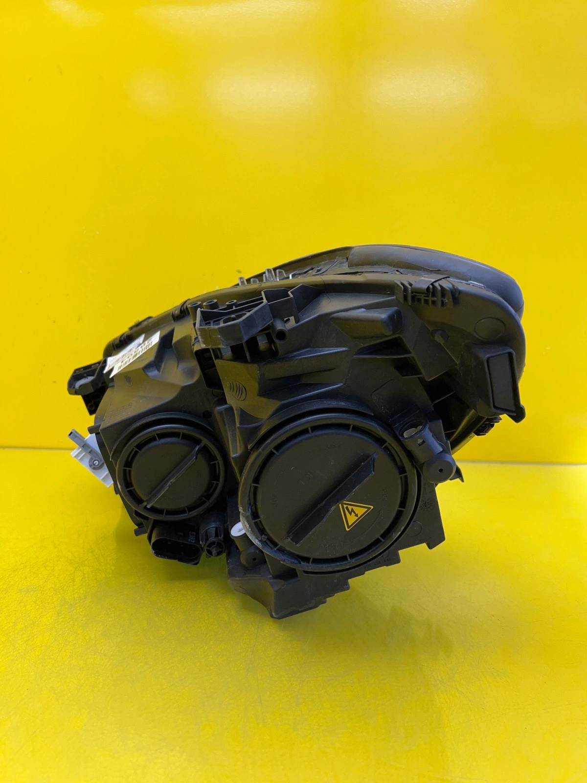 Far dreapta LED Xenon OEM 28594 - Image 4