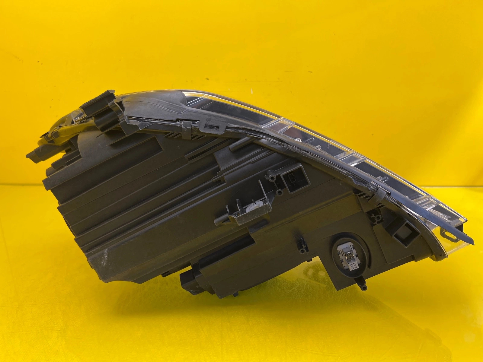 Far dreapta LED Xenon OEM 28594 - Image 5