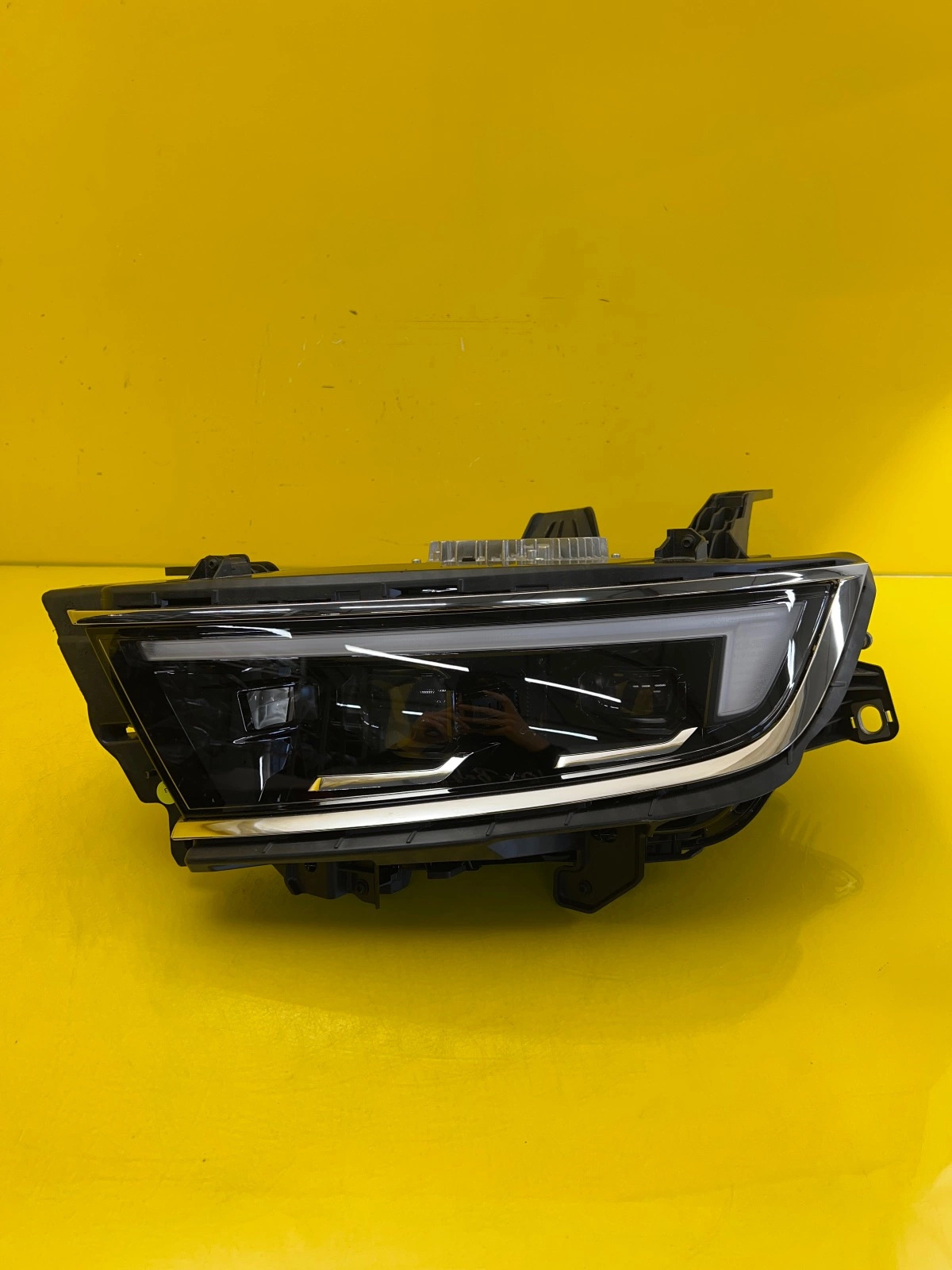Far Opel Astra 6 VI L Full LED