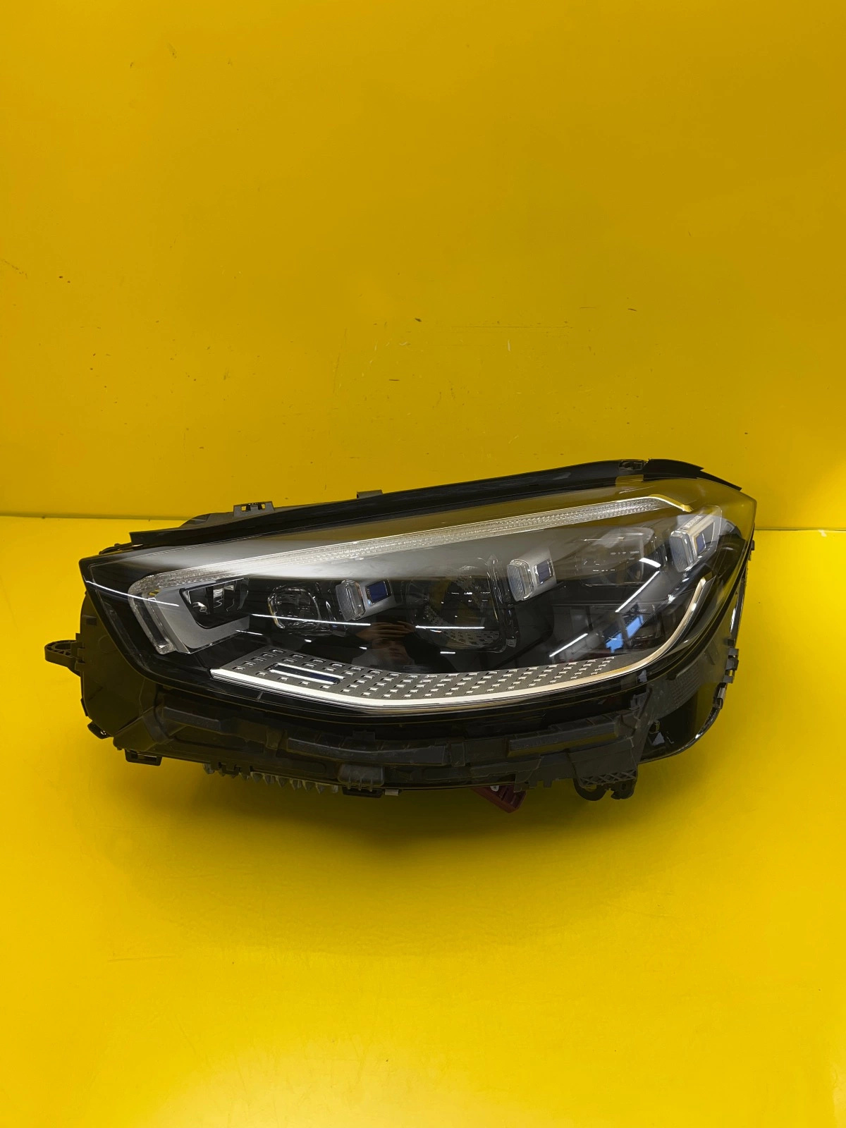 Far stânga Full LED OEM 28658