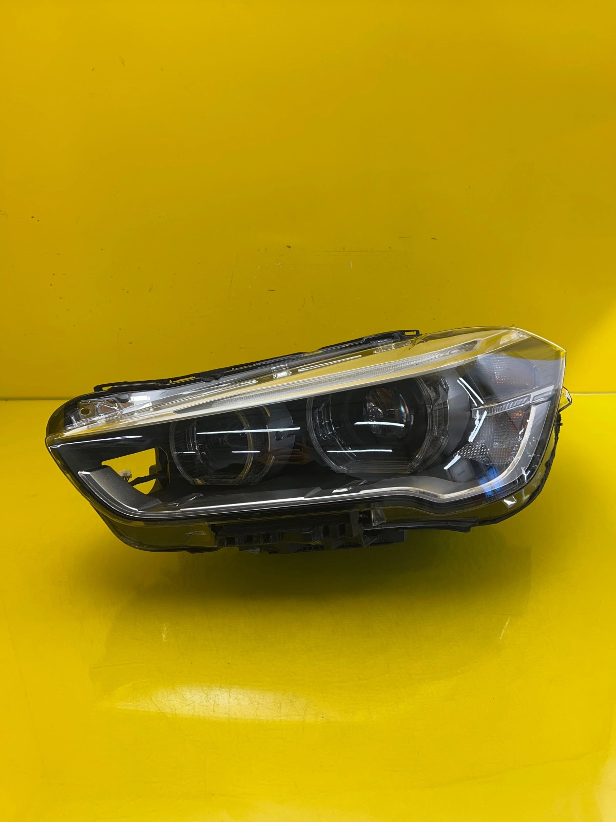 Far stânga Full LED BMW X1 F48 OEM 7495003-06